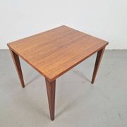 Table d'appoint en teck de HM Møbel, Danemark, années 1960.