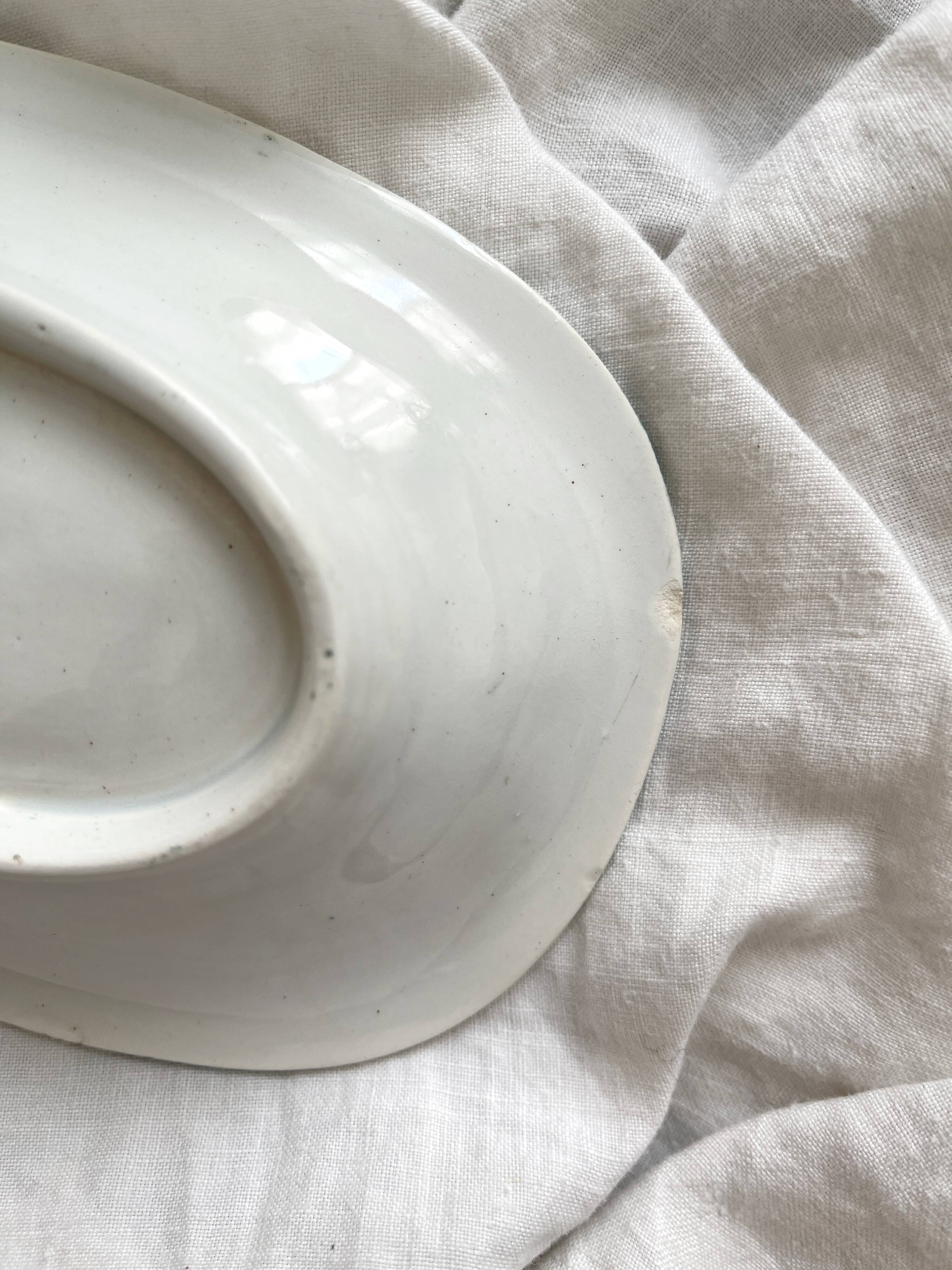 Sarreguemines "Jardinière" iron clay soap dish