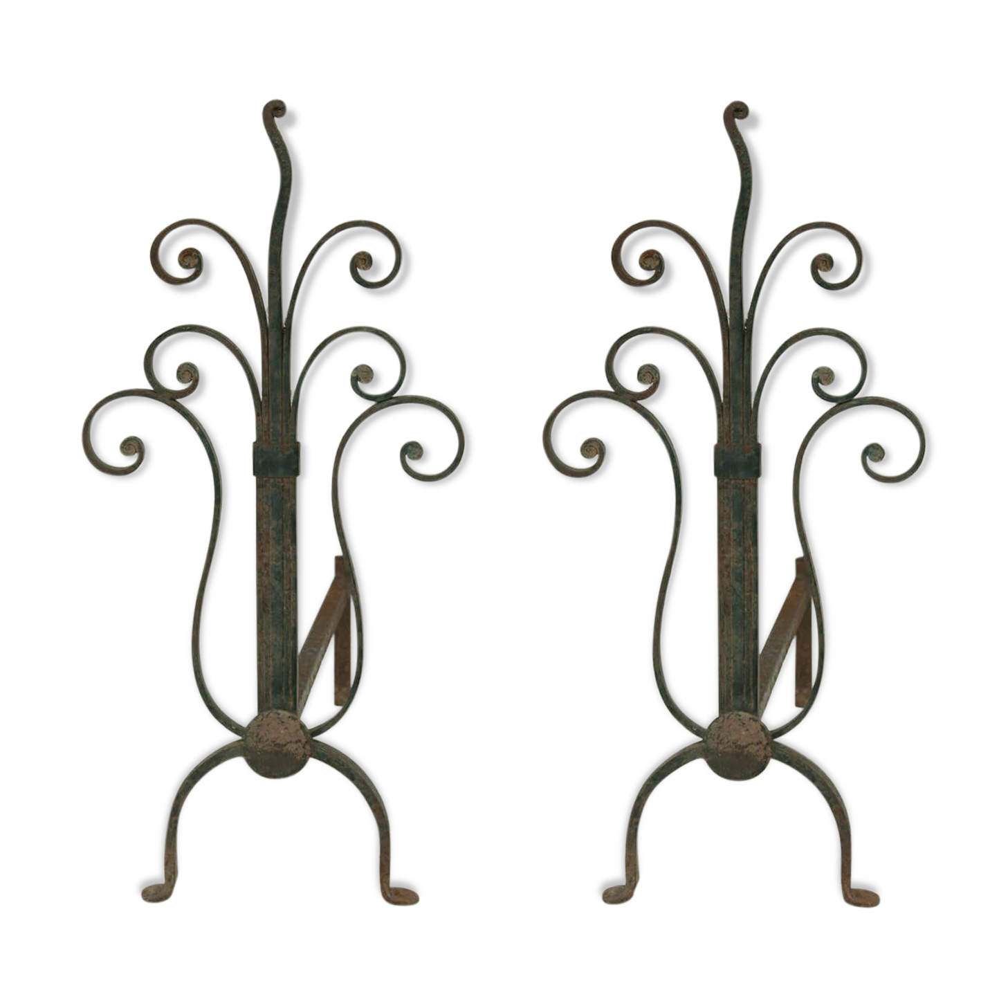 Pair of metal channels