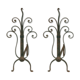 Pair of metal channels