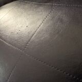 Black faux leather chaise longue