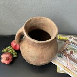Poterie d’argile turque vintage, récipient en argile vieilli et antique / vase / petit