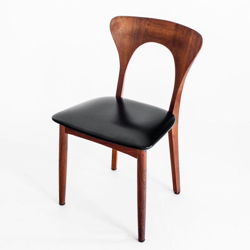 Suite de 6 chaises "Pierre". Palissandre. Niels Koefoed. Danemark, 60s