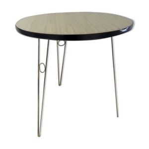 Table d'appoint en formica - jaune