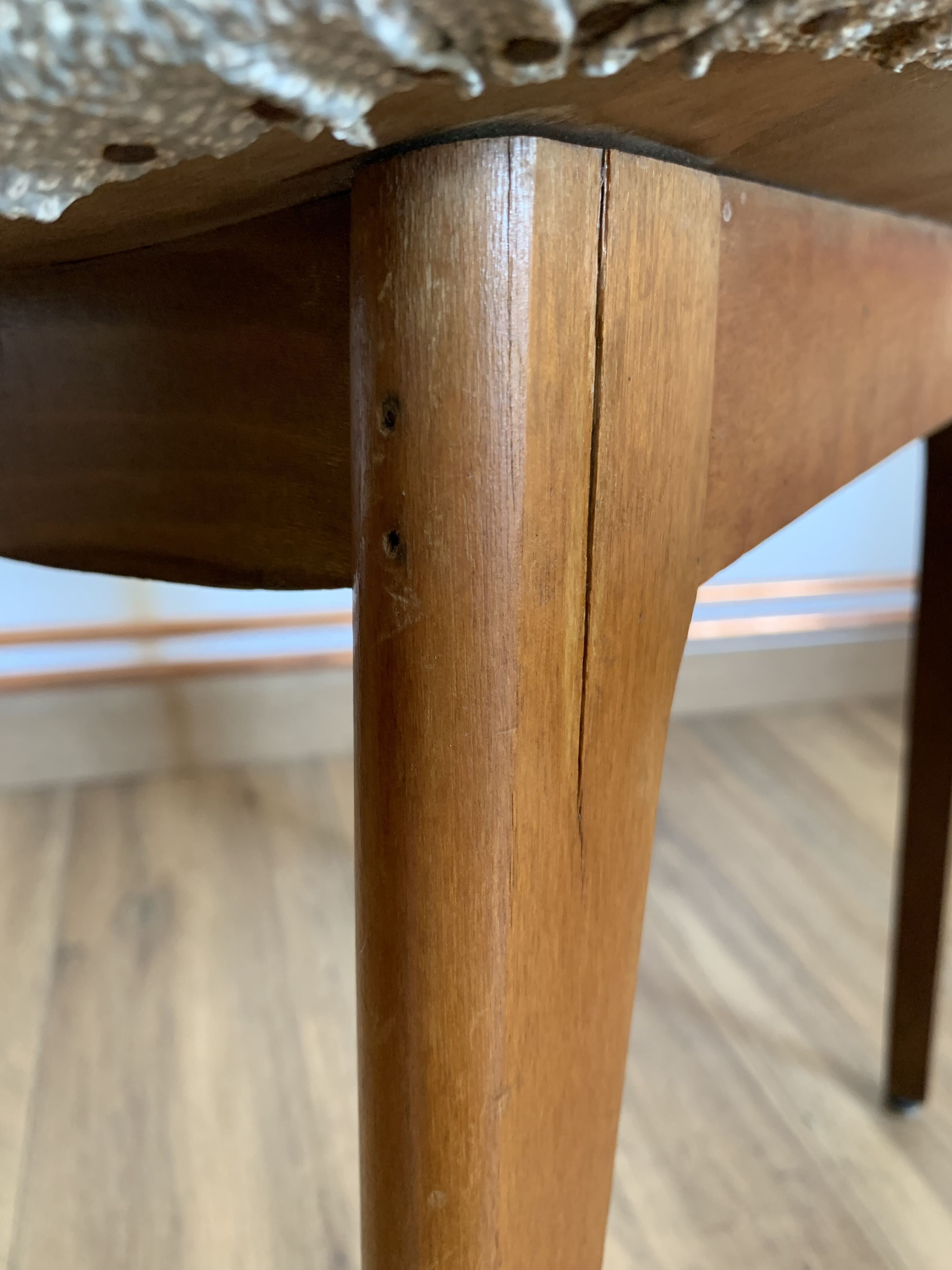 Chair 6157 by Roger Landault