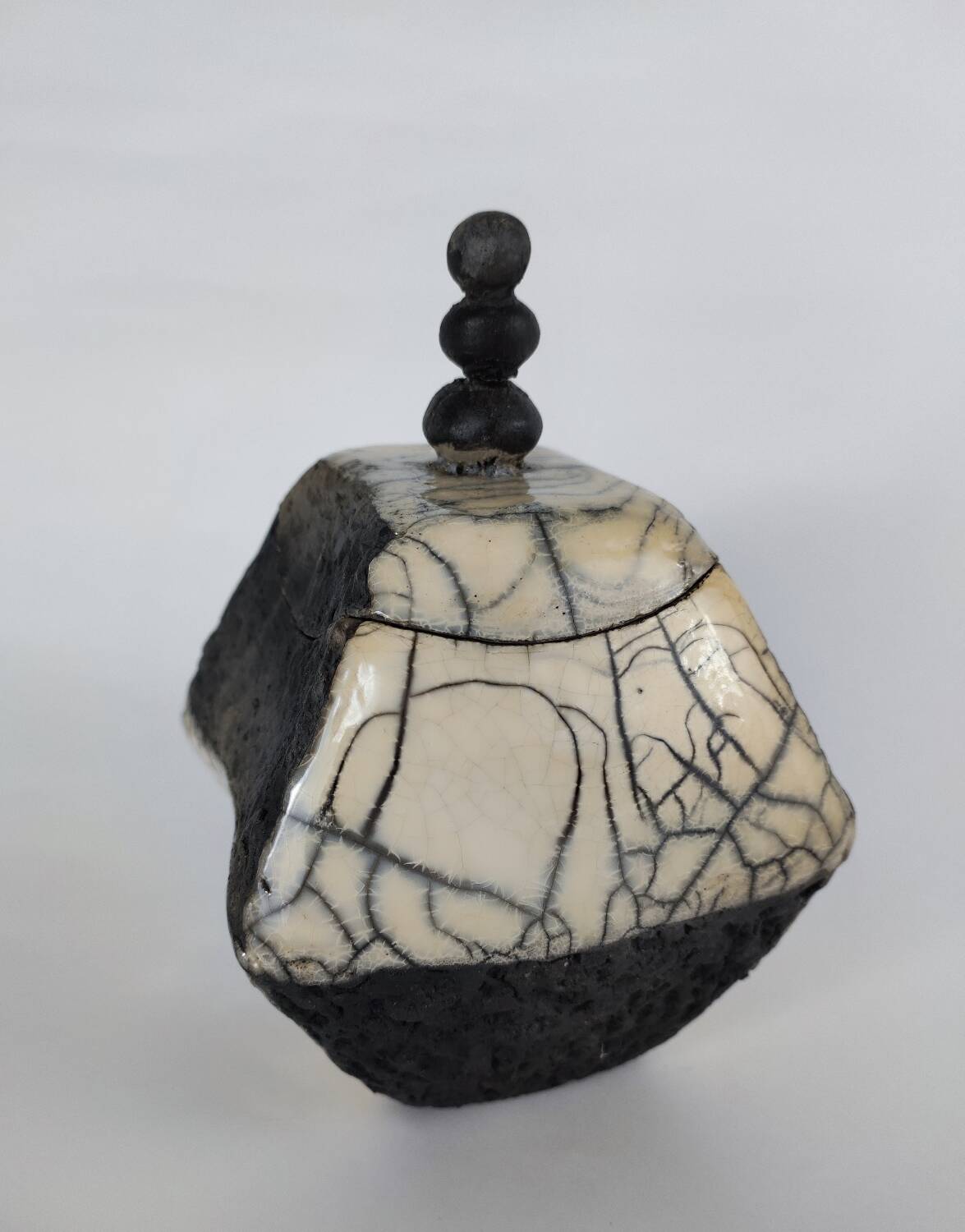 Raku box to identify