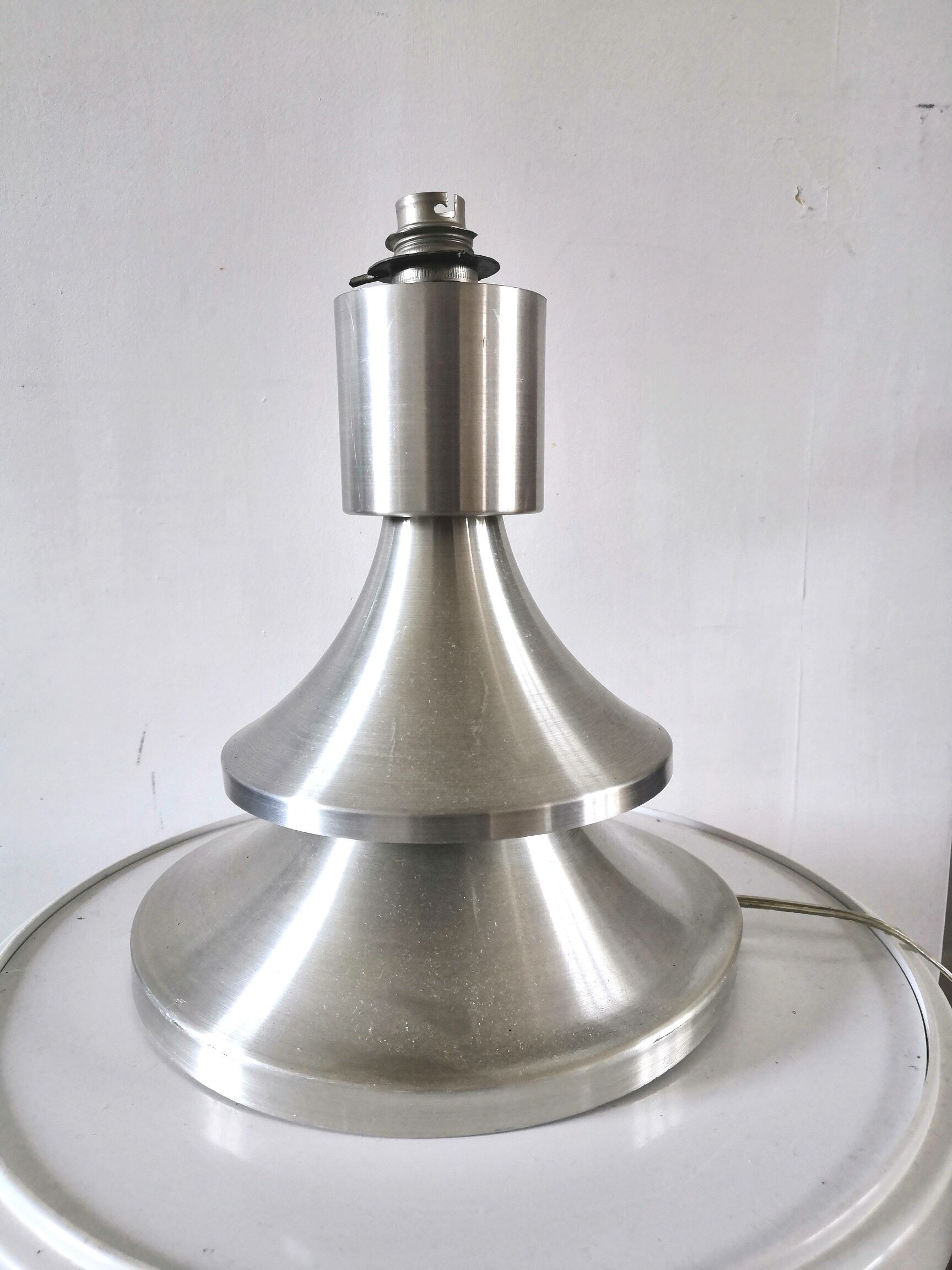 Pied de lampe en aluminium design années 70