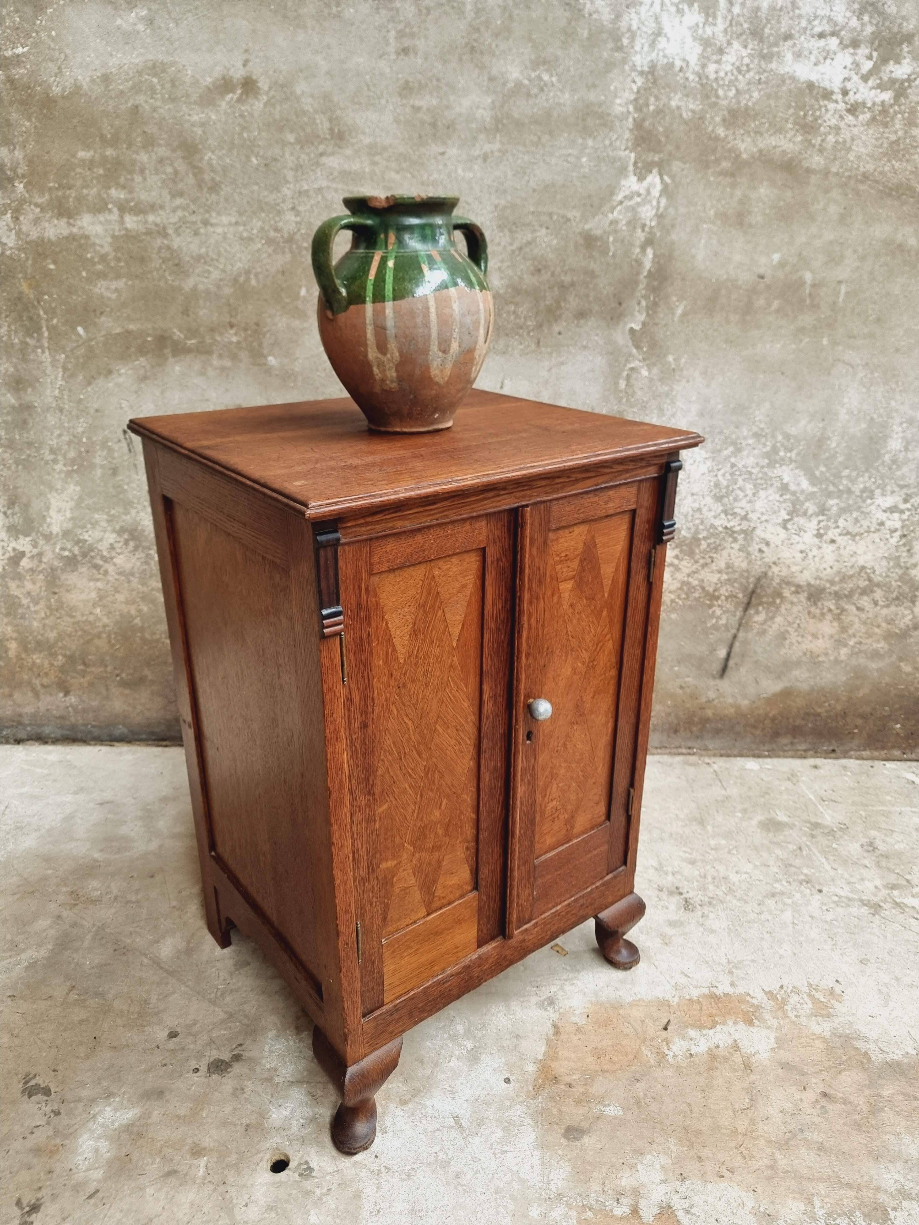 Antique small cabinet sideboard oak