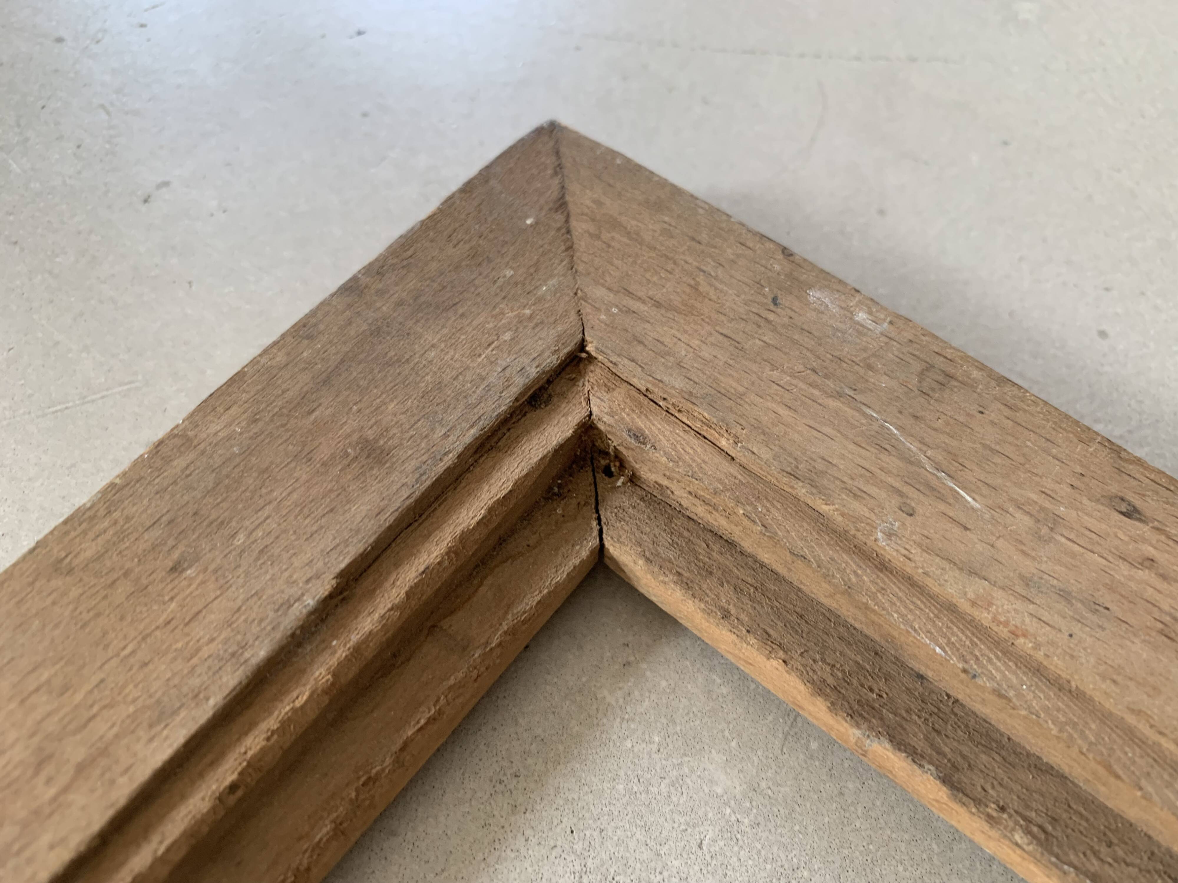 Raw wooden frame 34x43cm