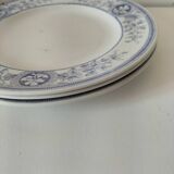 Trio d’assiettes anglaises en faïence fine bleue et blanche, début 20ème