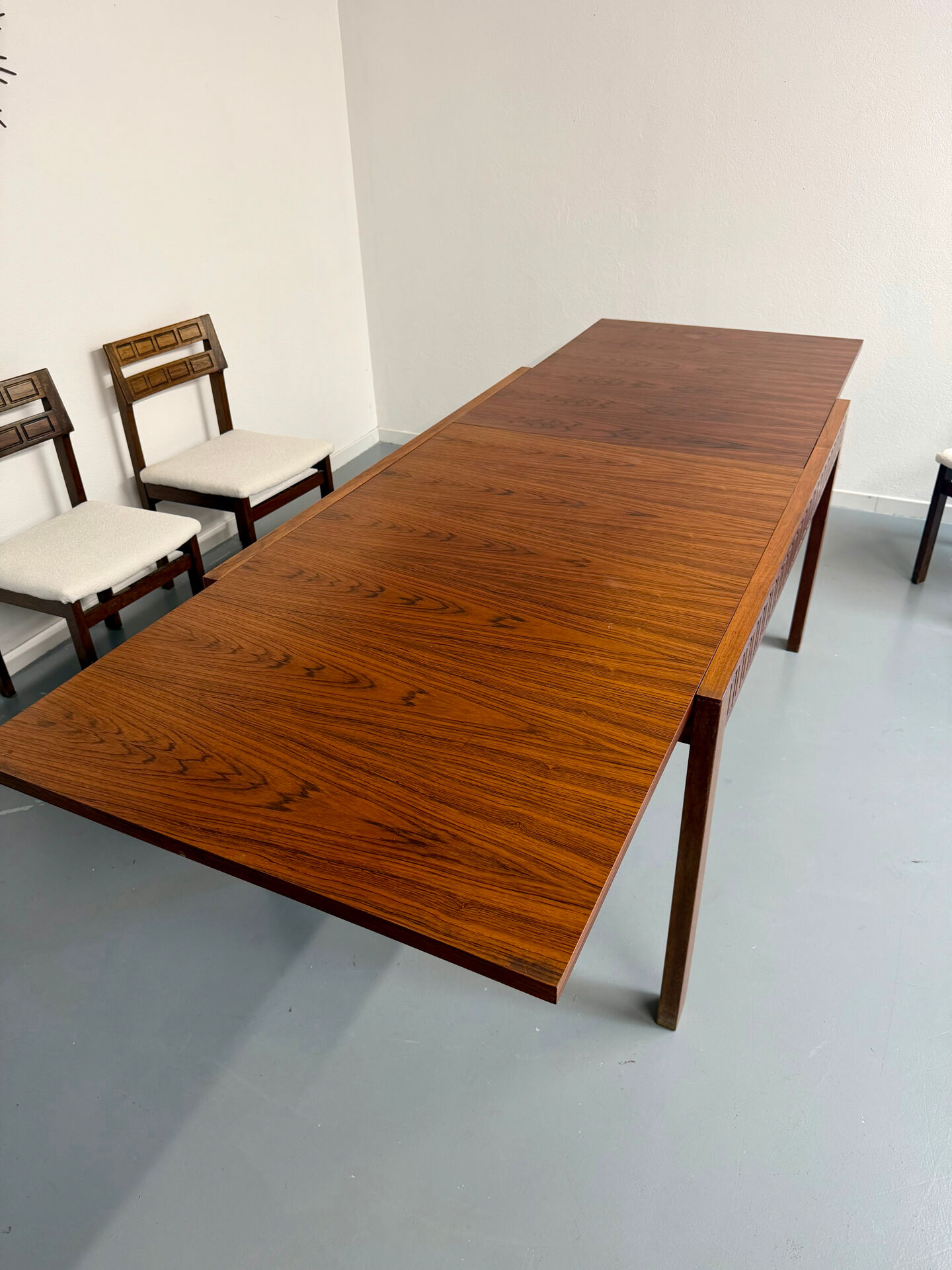 Extendable dining table Italian design 60 geometric rosewood