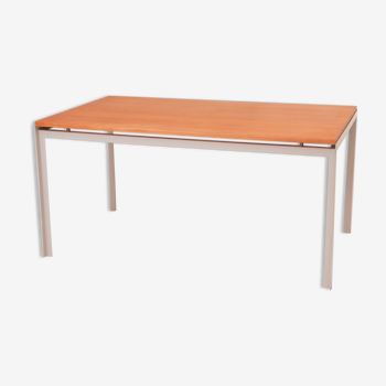 Table modèle 'Academy table' de Poul Kjærholm
