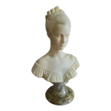 Bust woman on pedestal