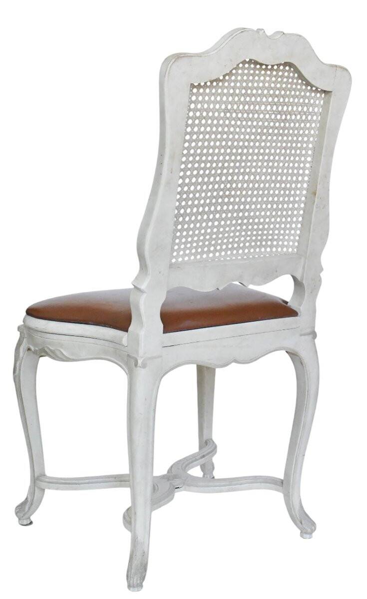 Suite de 6 chaises cannées de style Régence