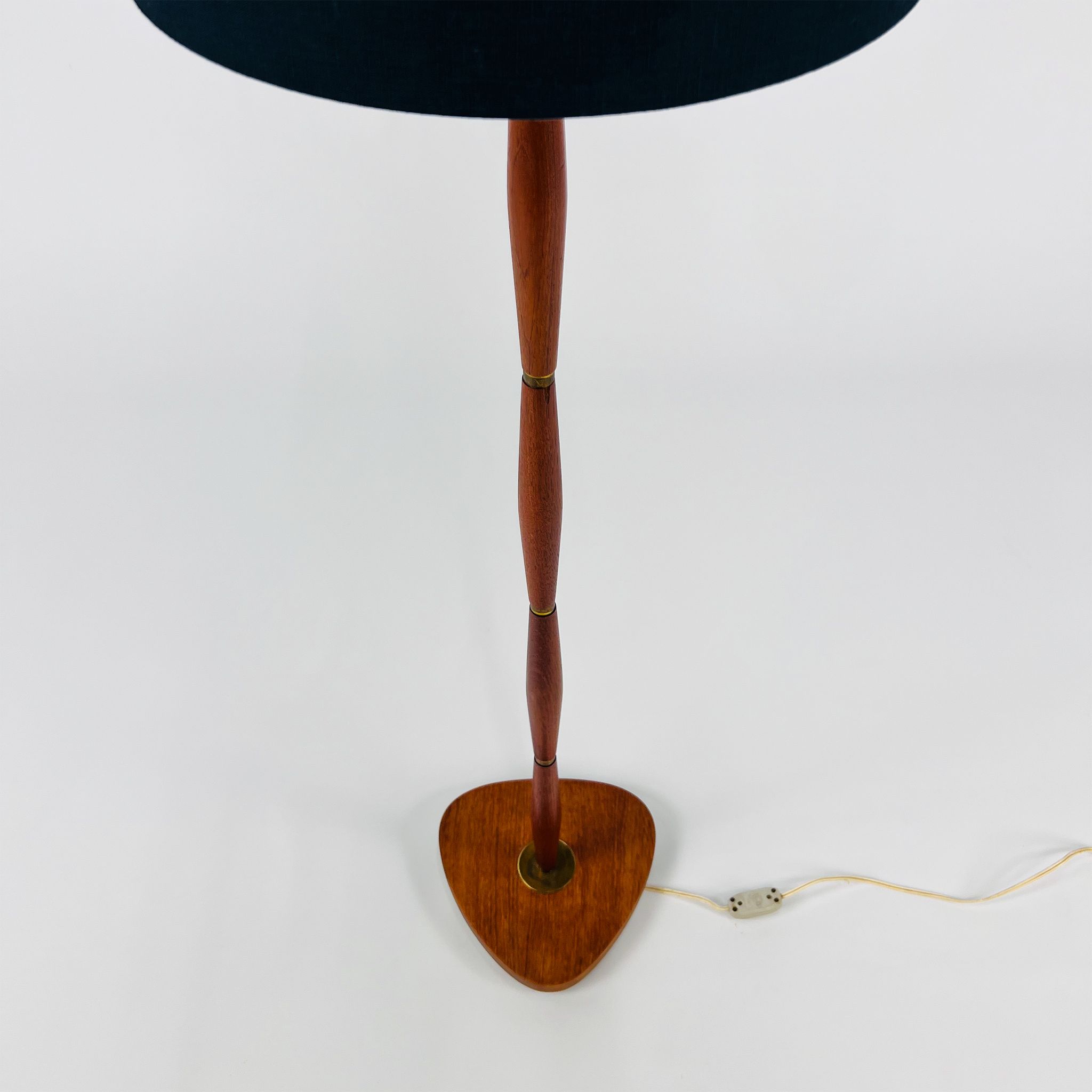 Vintage danish brass and rosewood floor lamp, 1960s.