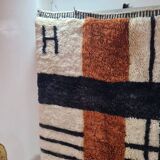 High quality Mrirt Moroccan rug with geometric design