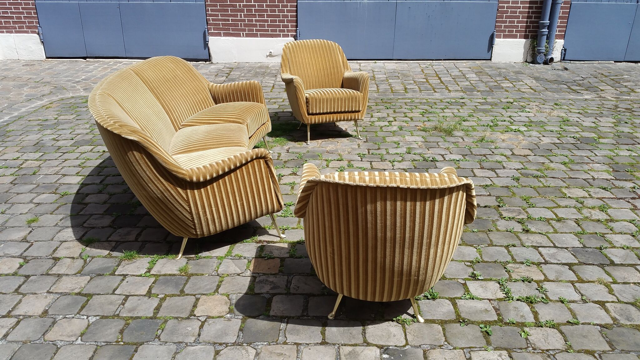 Egg design, Italian vintage Chair