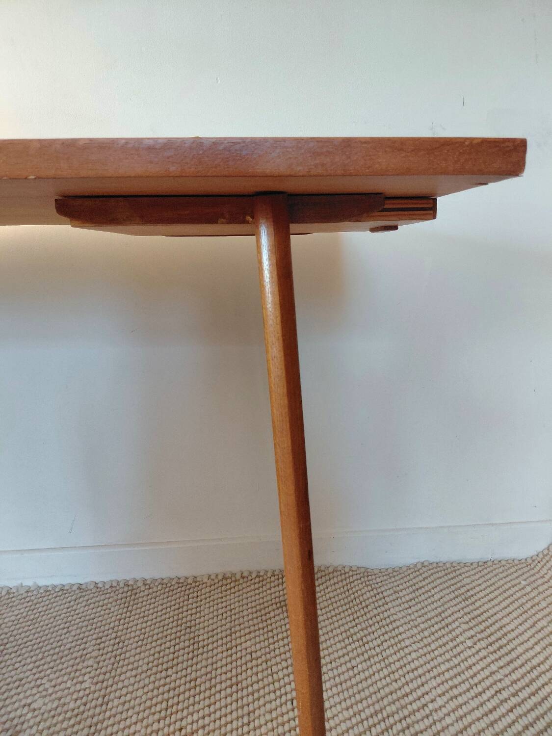 Vintage Scandinavian desk with a floating top and splayed legs - 1960.