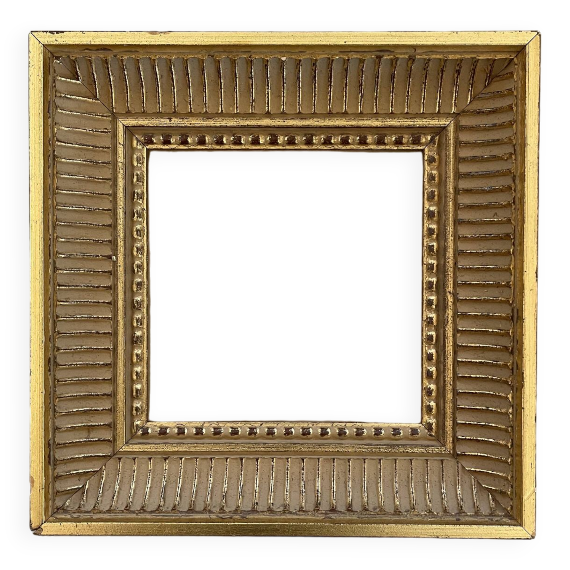Golden frame 15x15cm