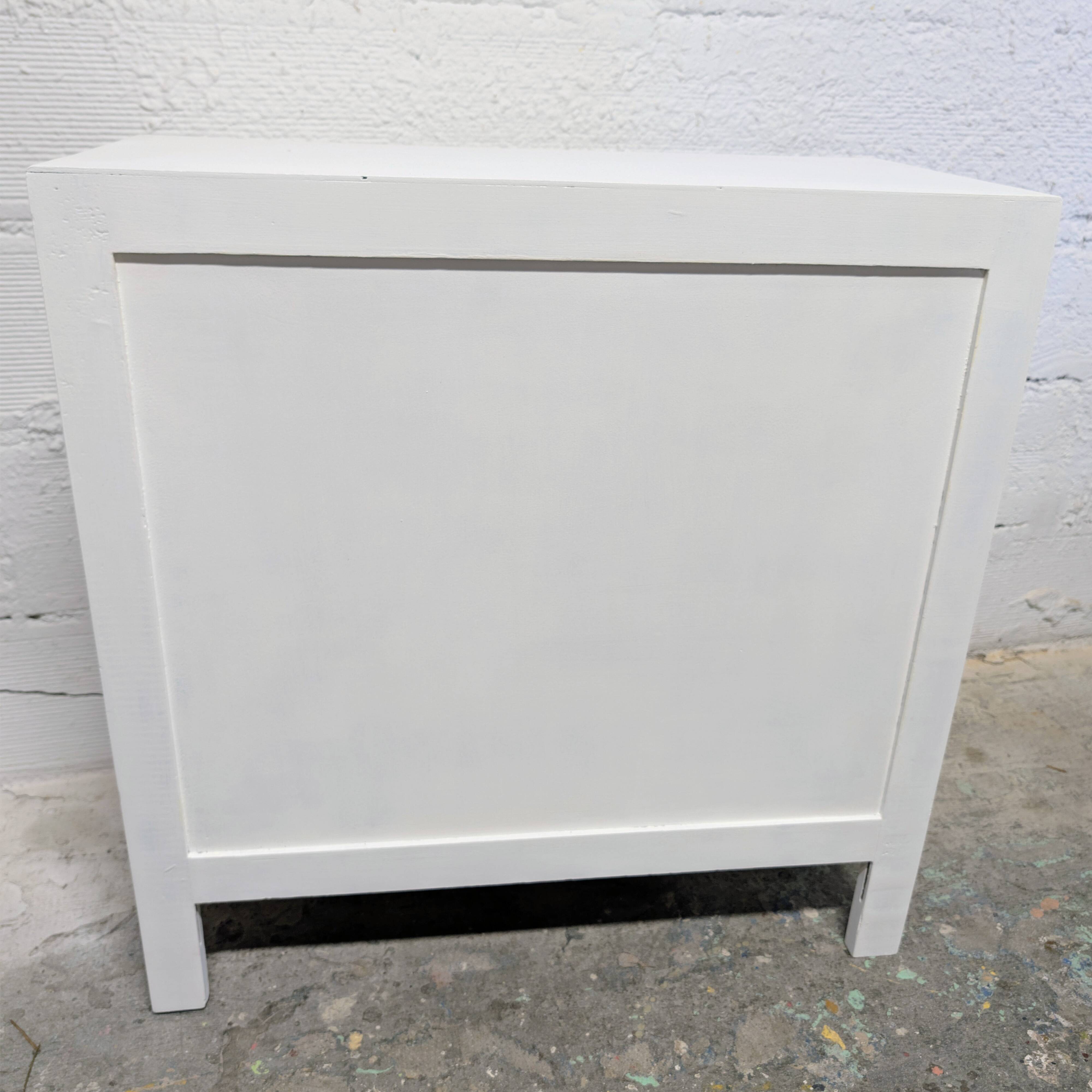 White vintage chest of drawers