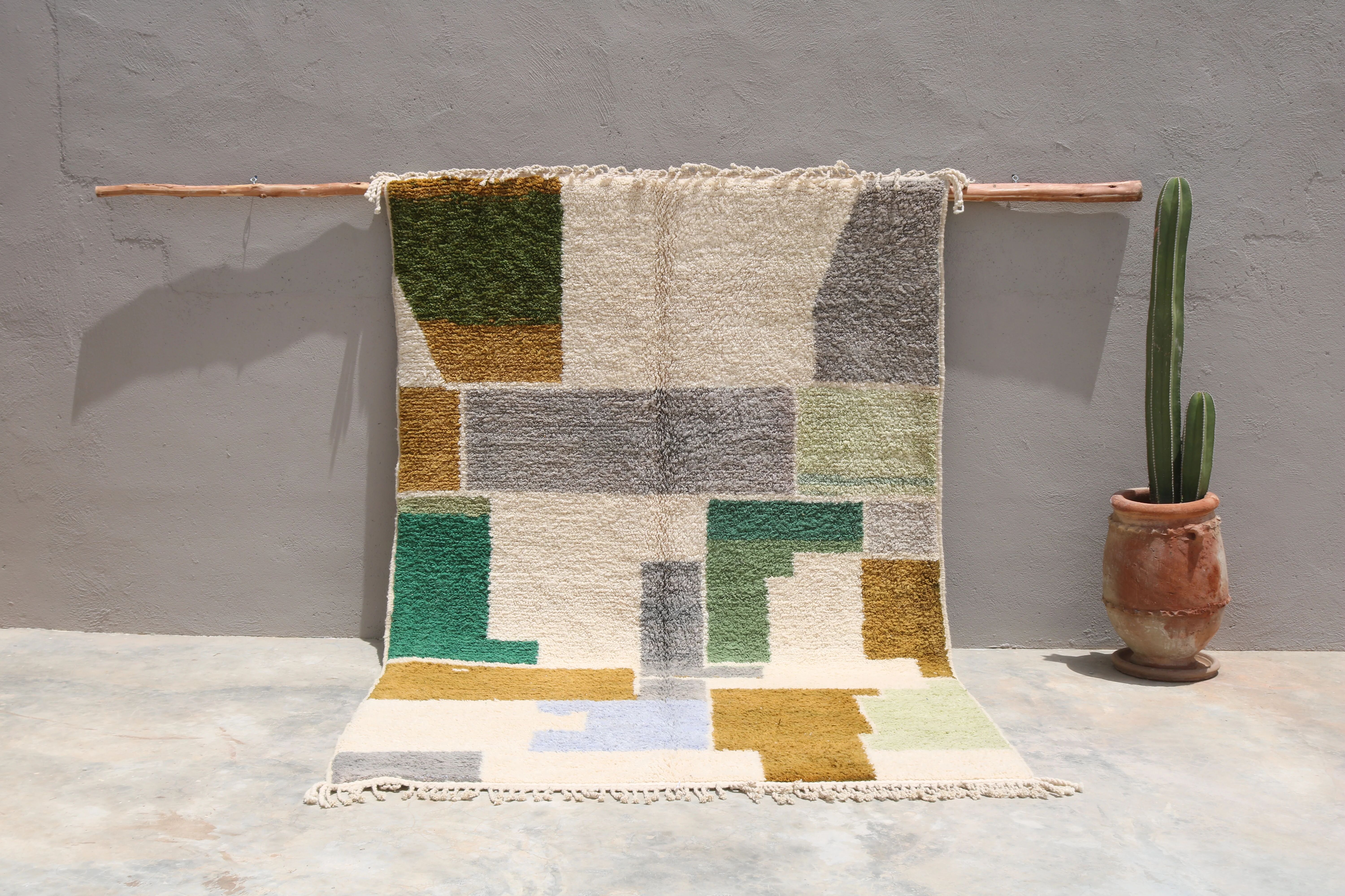 Large handmade colourful rug, 305 x 205 cm - G1032