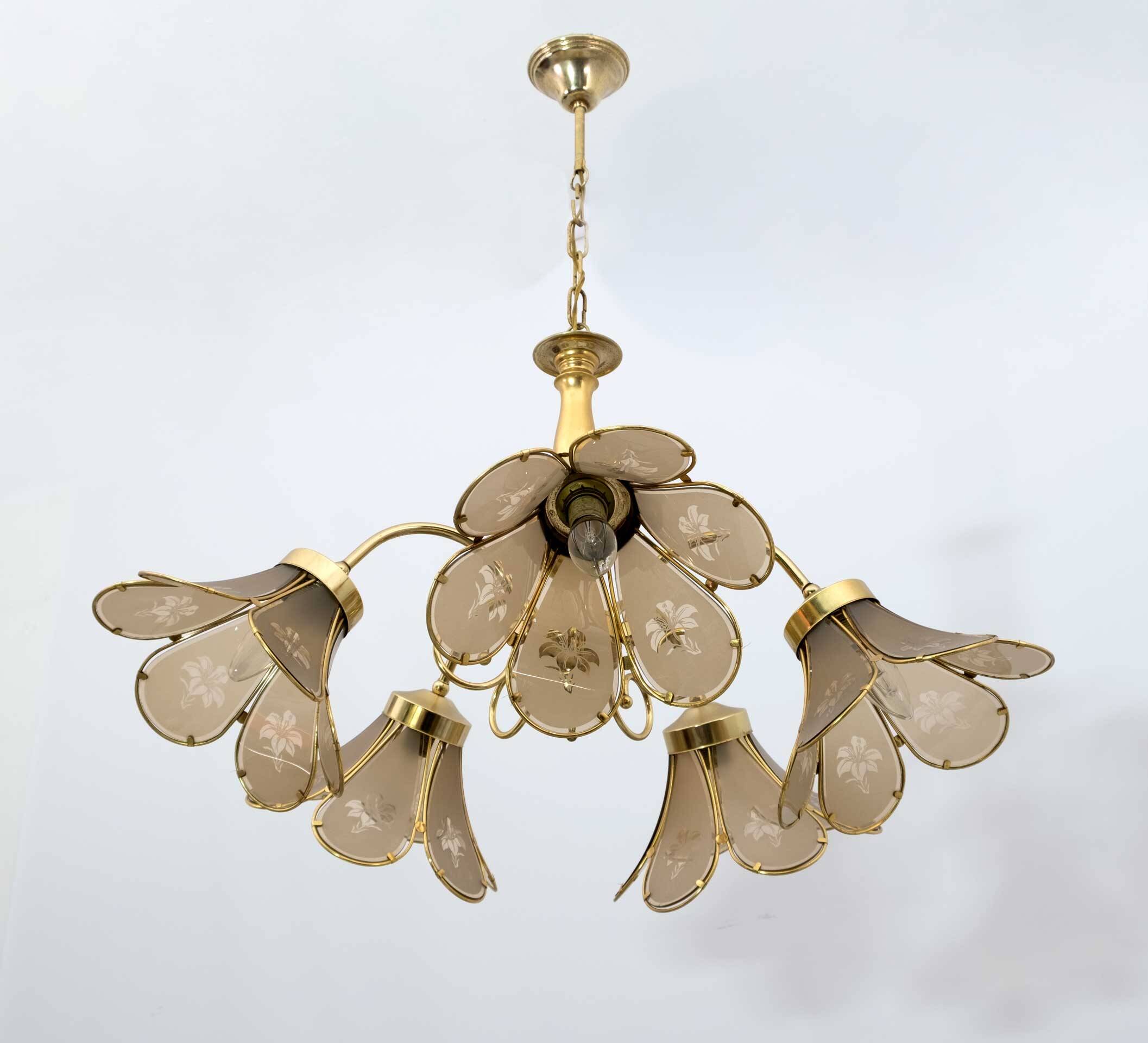 Mid-Century Modern Italian Glass and Brass Chandelier, 1960s