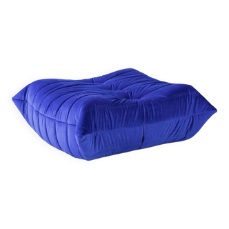 Blue navy Togo pouf by Michel Ducaroy for Ligne Roset