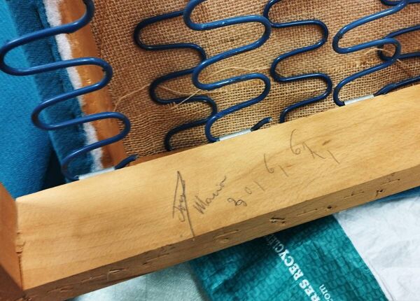 4 chaises design, vintage 1962 (retapissées) style Pierre Guariche