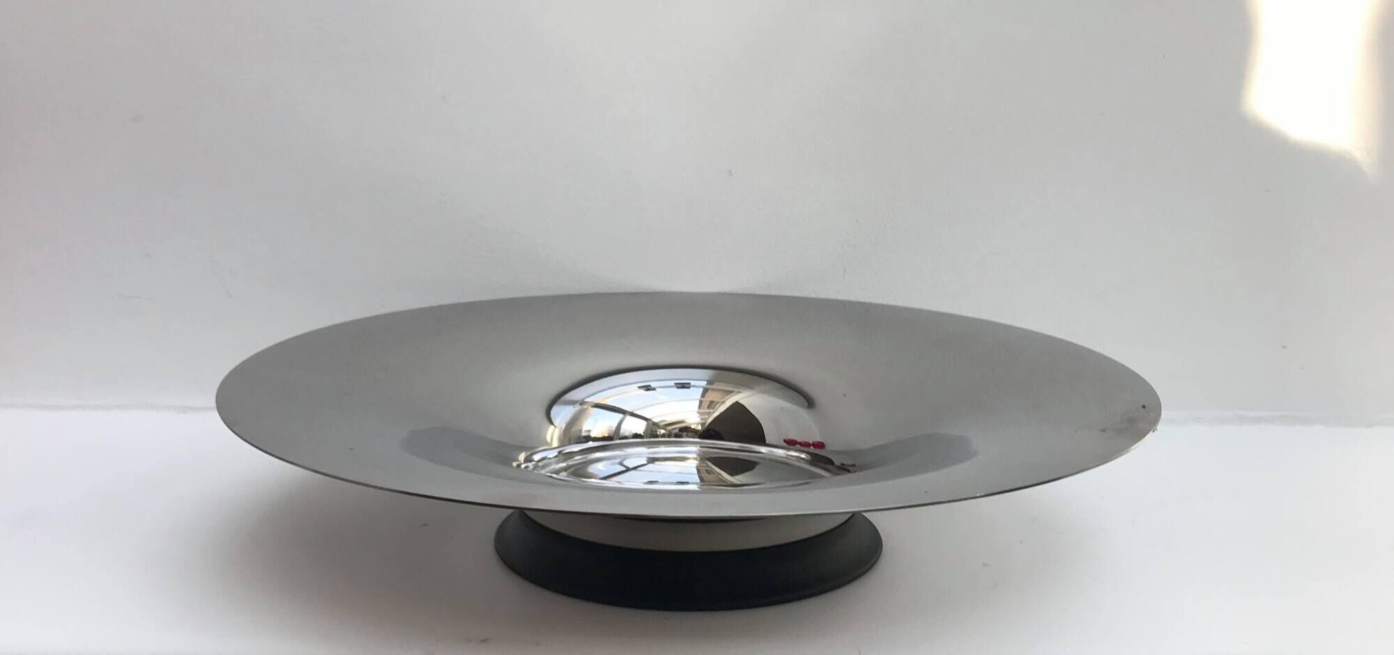 Erik Bagger Modernist Modernist Stainless Steel Table Center Bowl, Scandinavian Modernist Design Decor