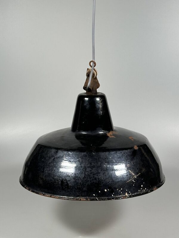 1930s/1940s Ceiling Lamp Industrial Lamp Enamel Loft Metal Bauhaus Design