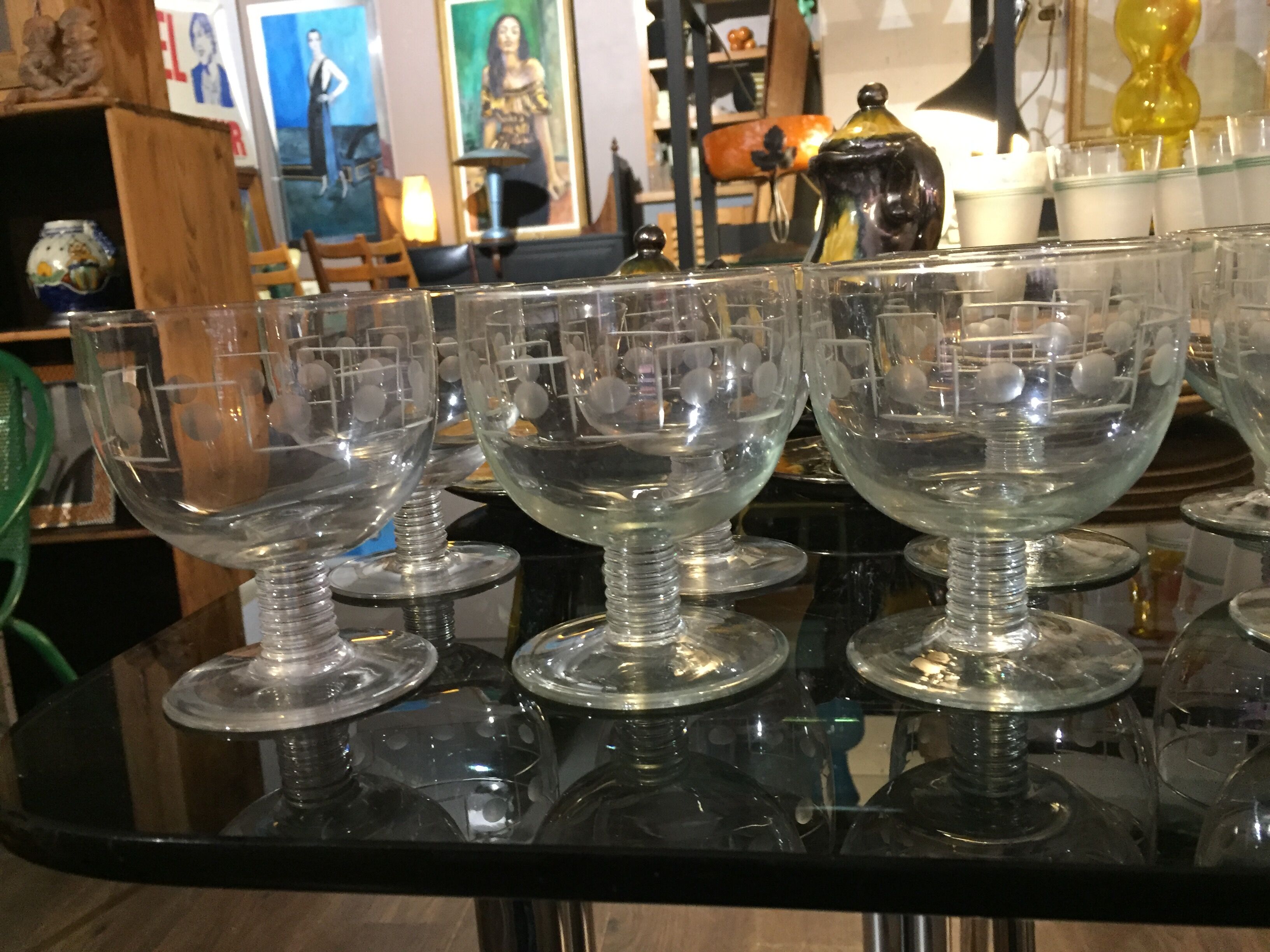 Art deco glasses