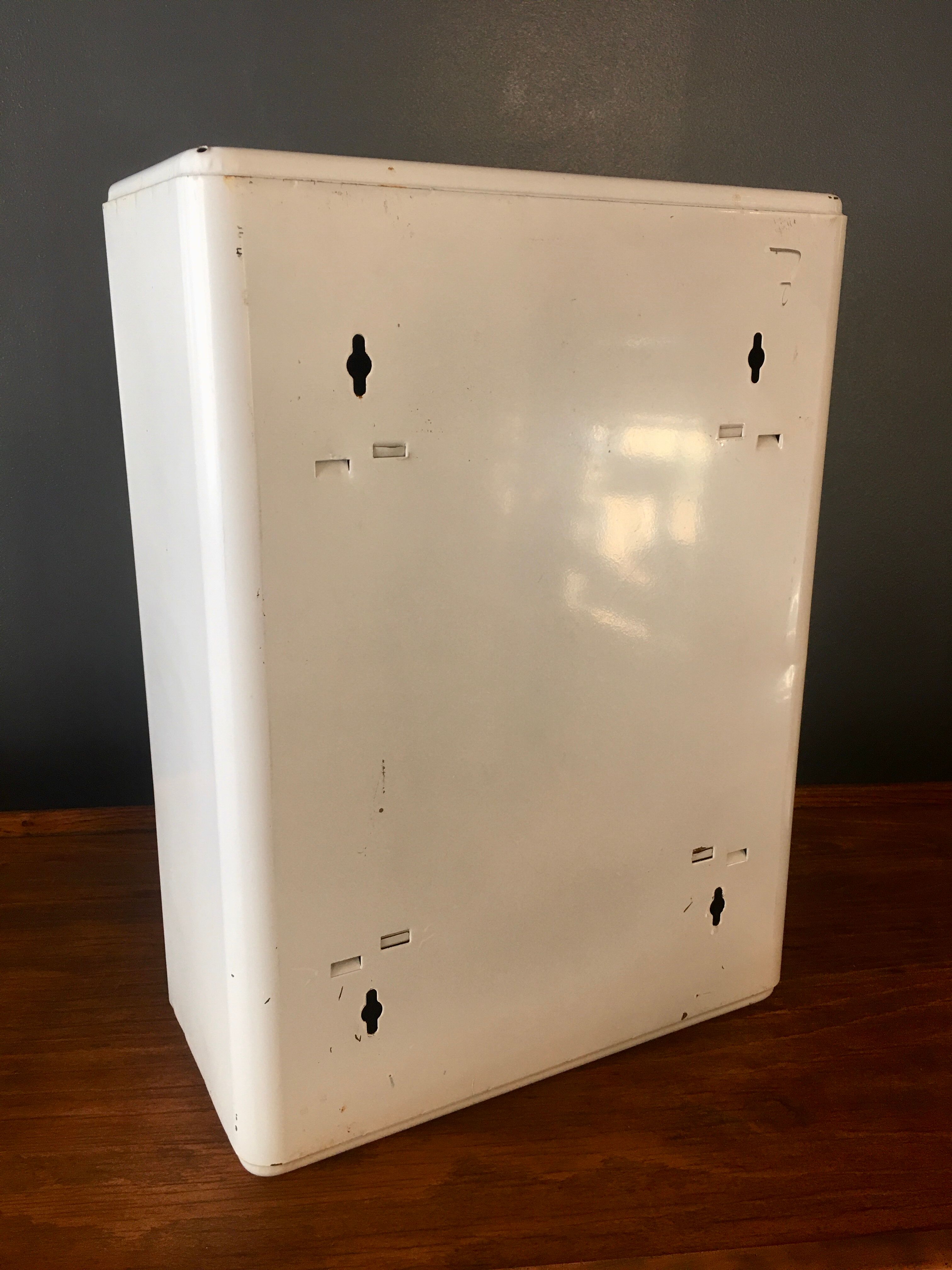 Small bathroom wardrobe 50' years