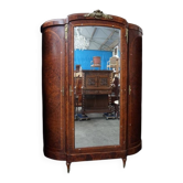 Armoire de style rococo. Racine de noyer, bronze, nacre.