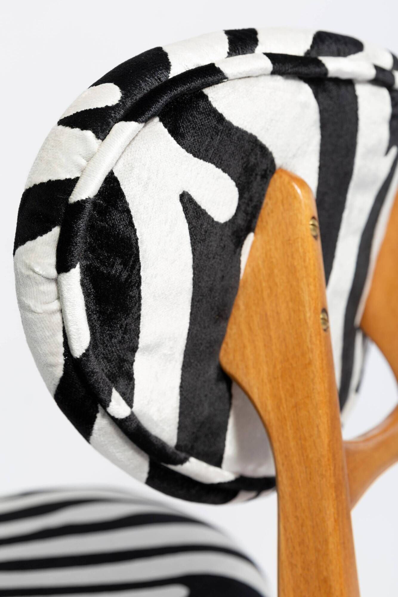 Mid-century zebra chair type 200/128 by Juliusz Kedziorek, Europe, 1960s