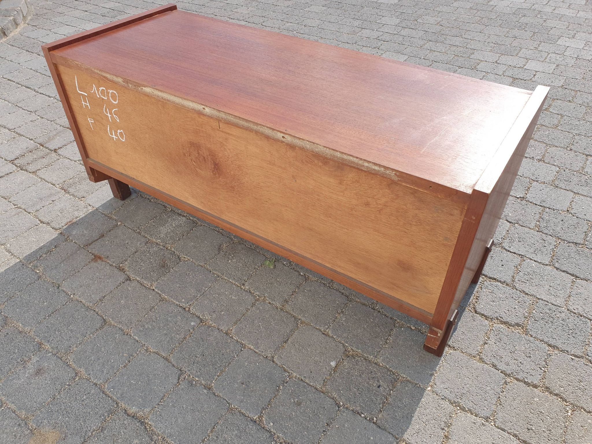 Vintage buffet