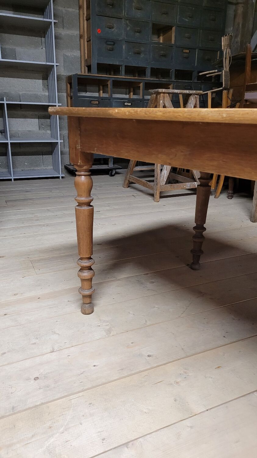 Table de bistrot restaurant en chêne massif ancienne, 1900s -1m53