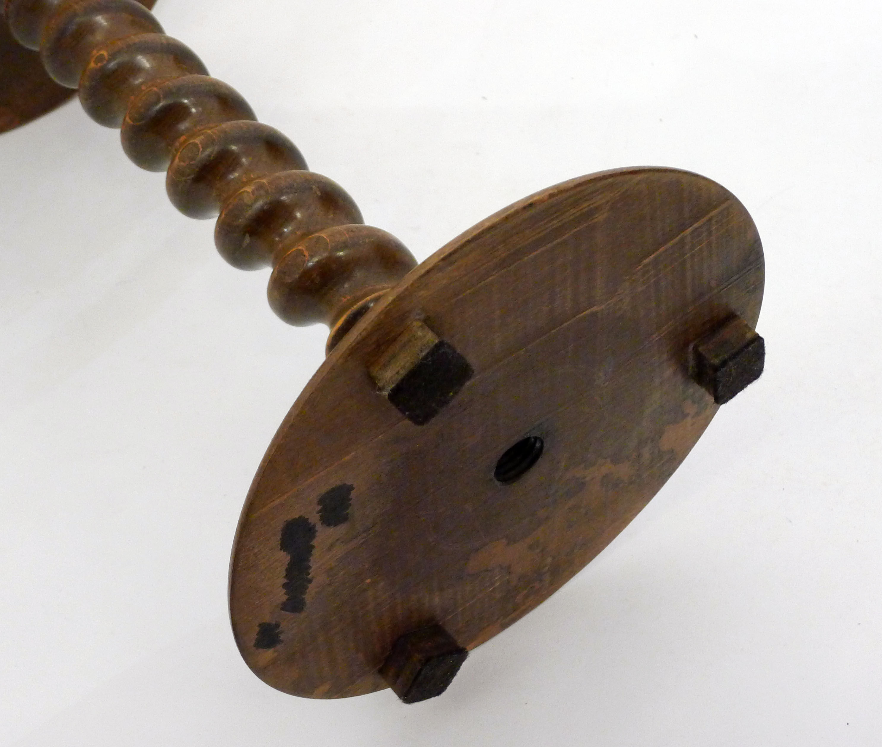 Small twisted column harness