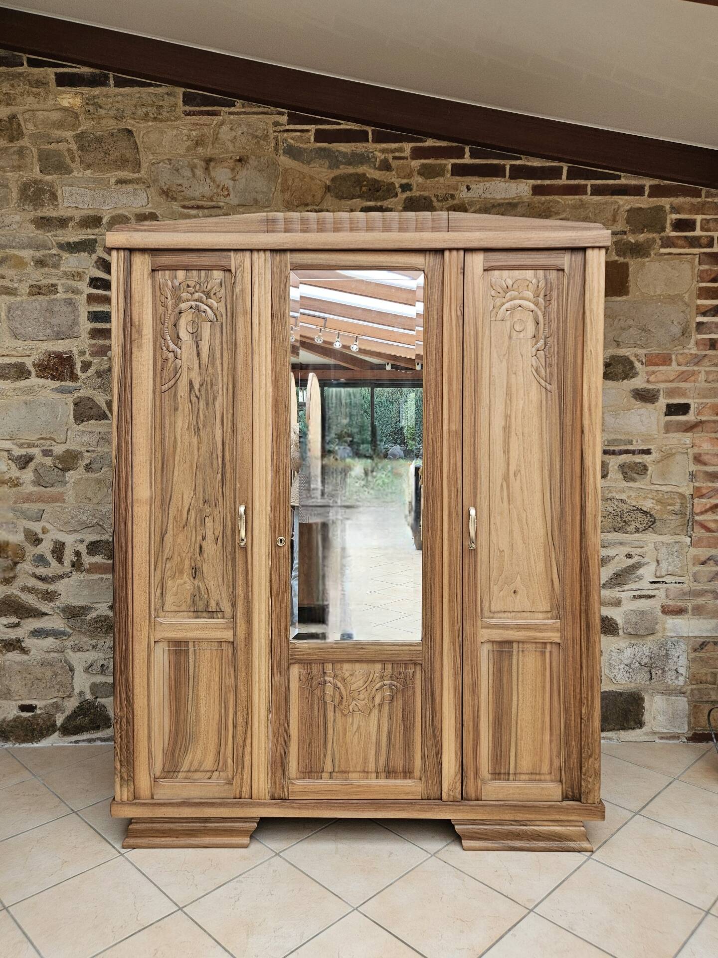 Armoire parisienne art déco