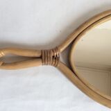 Mirror in rattan, face to hand  36x24cm