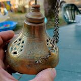 Cobra lamp foot