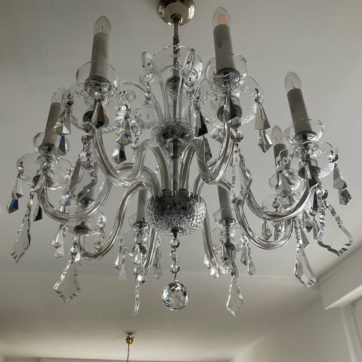 Ancien Lustre en cristal de Bohème 8 bras