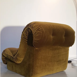 Olive 80's green velvet heater