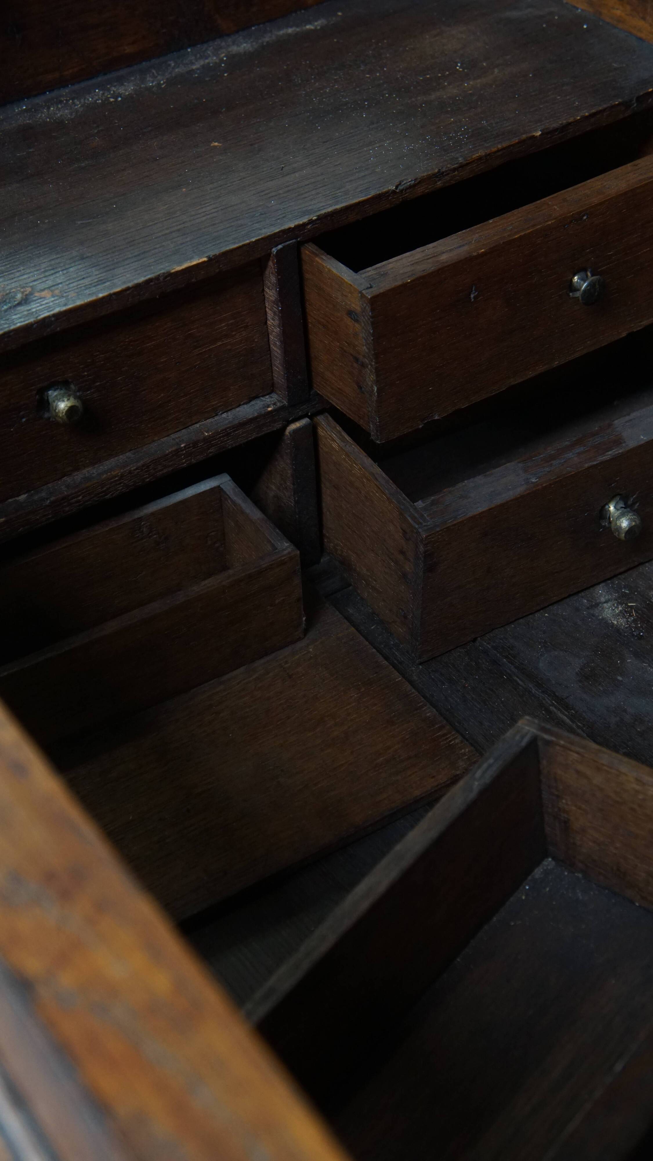 18th-Century English Antique Sideboard / Mule Chest