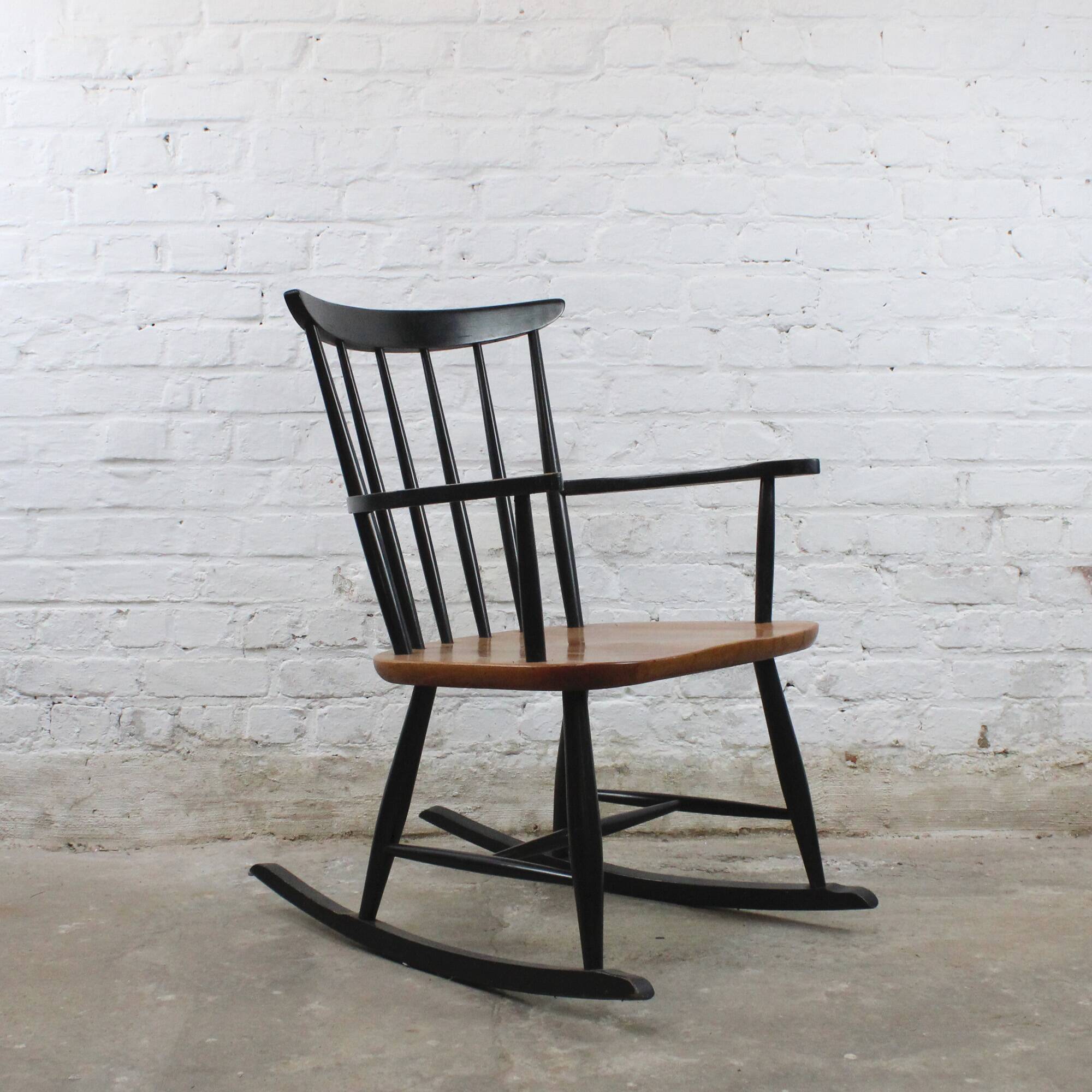 Rocking-chair vintage style scandinave