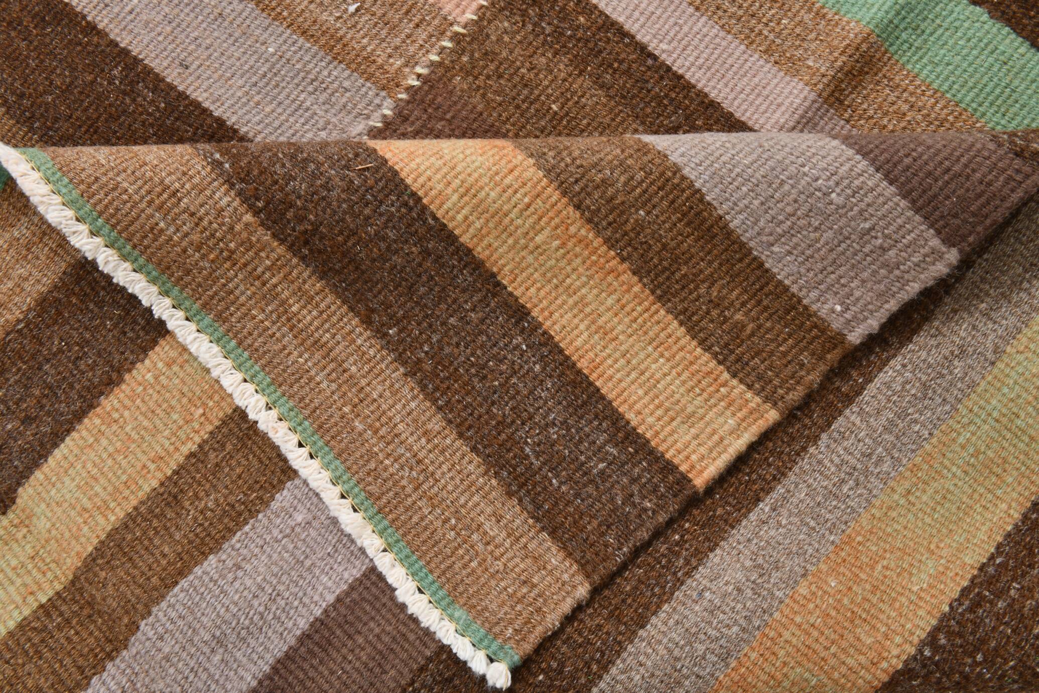 7x10 Soft Color Pastel Brown Vintage Rug, 210x291Cm SK 2356
