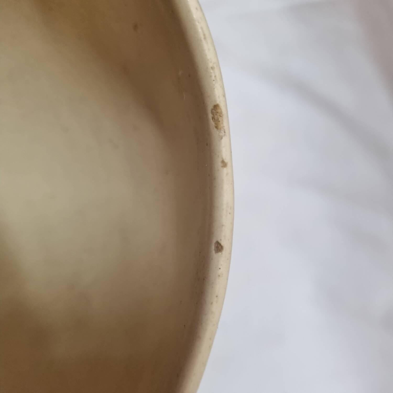 HB Quimper sauce boat, j.Lachaud, 1920