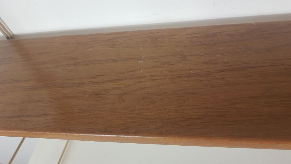 String shelf from the 60s and 70s