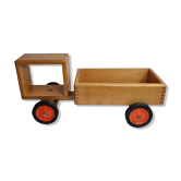 Vintage pulling truck, sleek design 70s-80s
