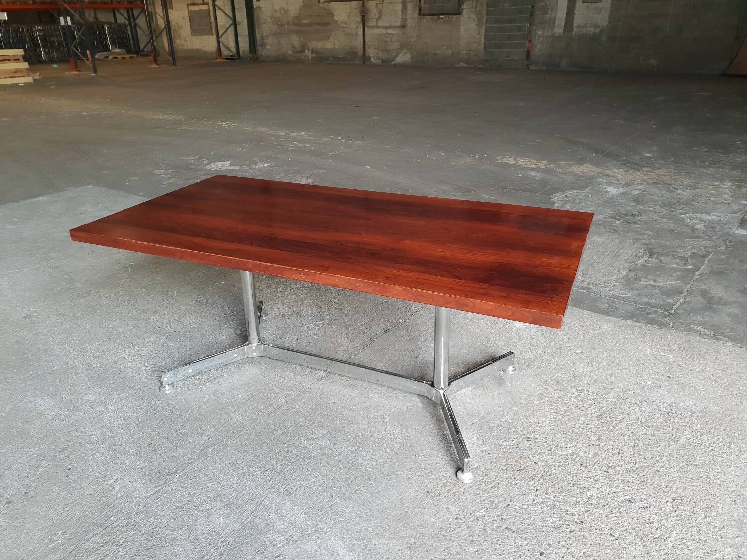 1970s dining table