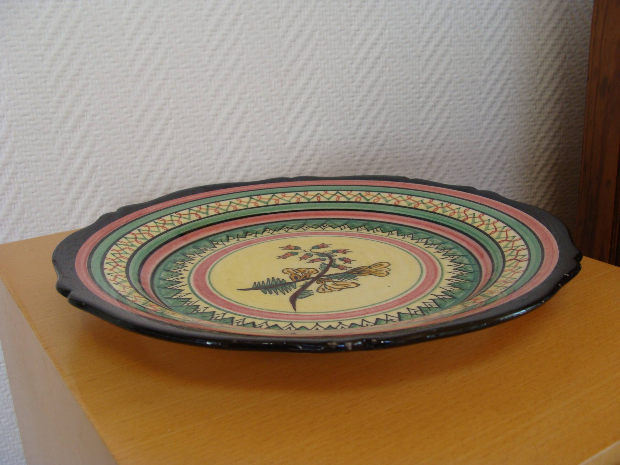 Vintage Henriot Quimper plate